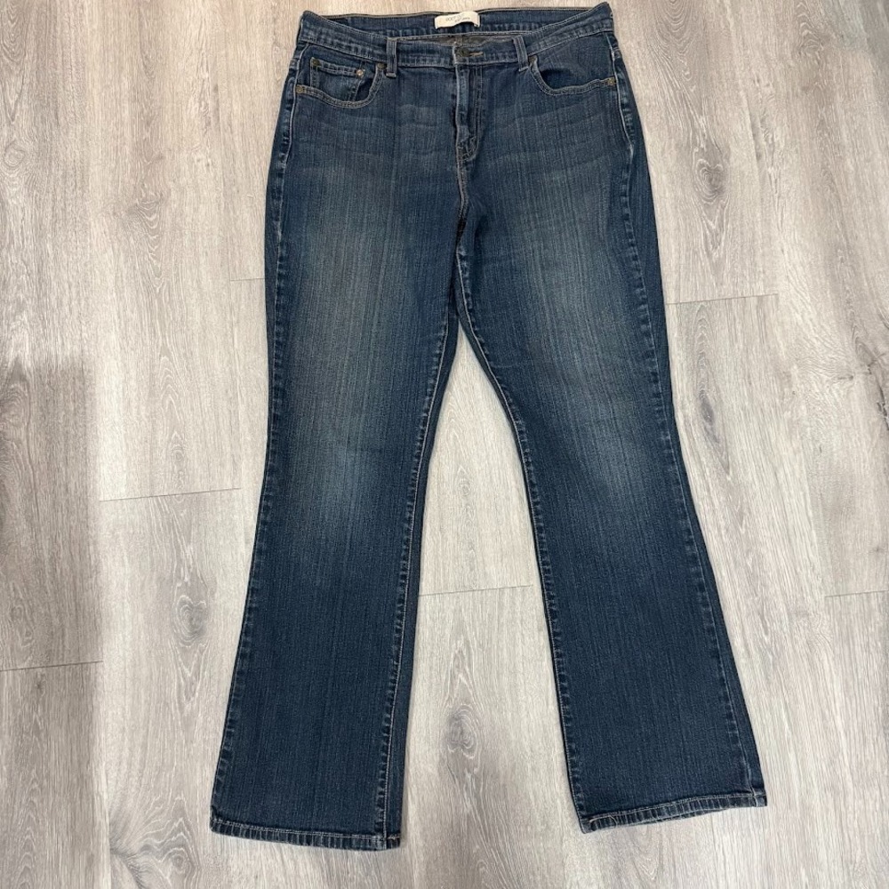 Levi's Vintage Y2K 515 Bootcut Regular Fit Mid Rise Jeans Medium Wash Womens 12M